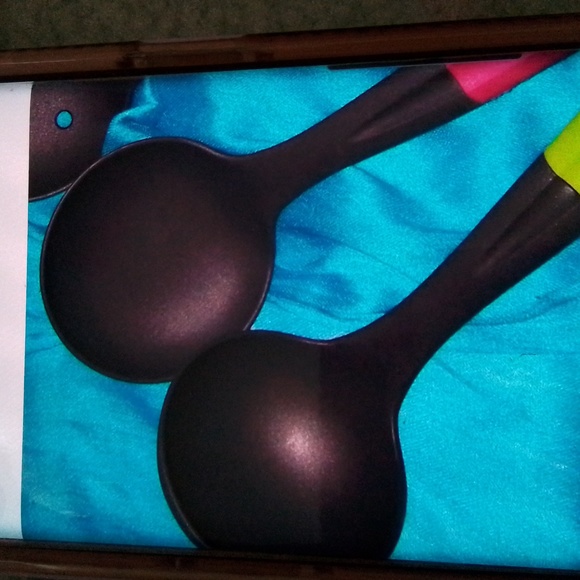 Colorful kitchen tool set by avon - Picture 2 of 8